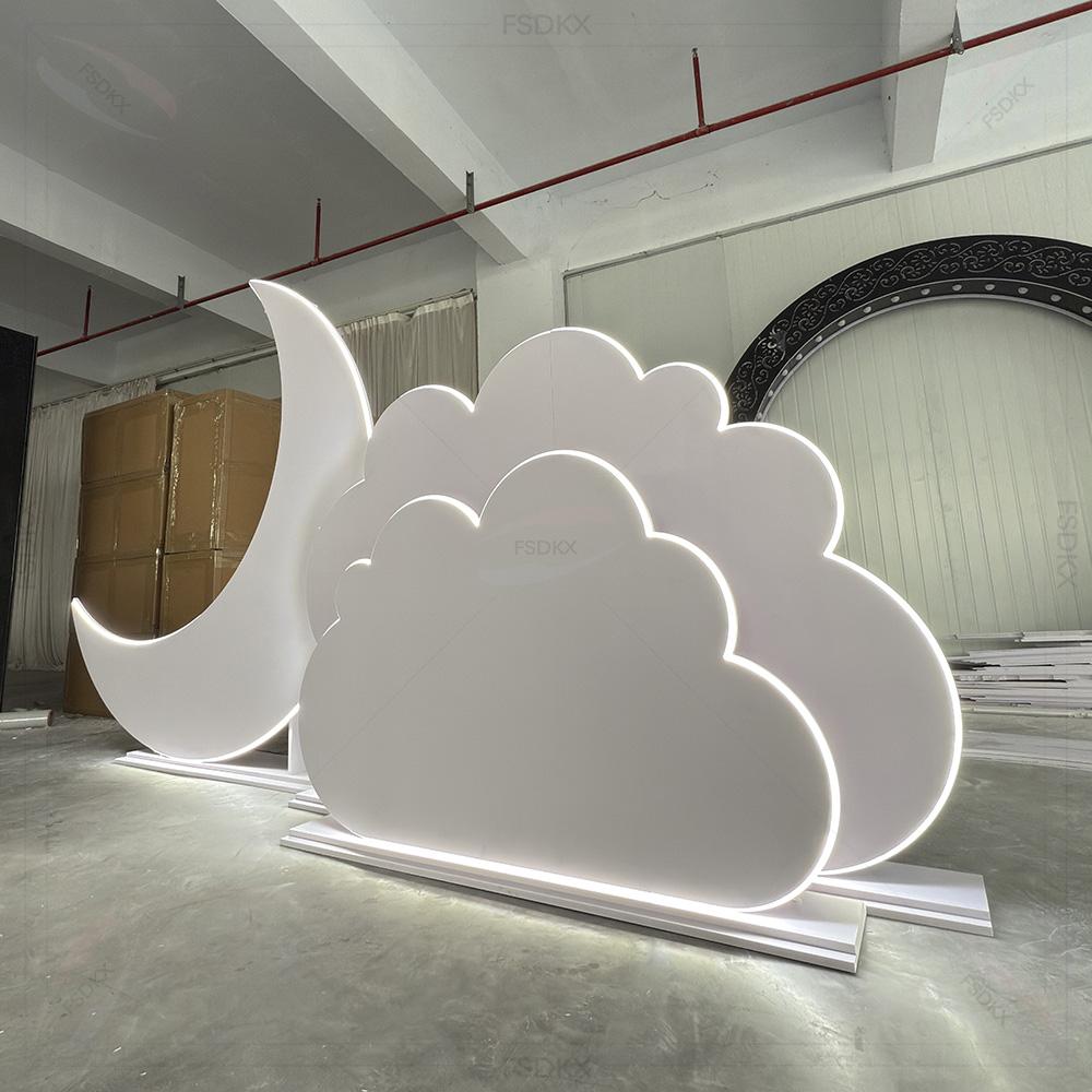 Chic Led Light Moon&Cloud PVC  - Lighting Decor Rentals 评论和价格